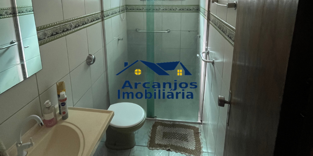 Imóvel à venda com 2 Casas Grandes e Independentes no Bairro Industrial – ContagemM (23)