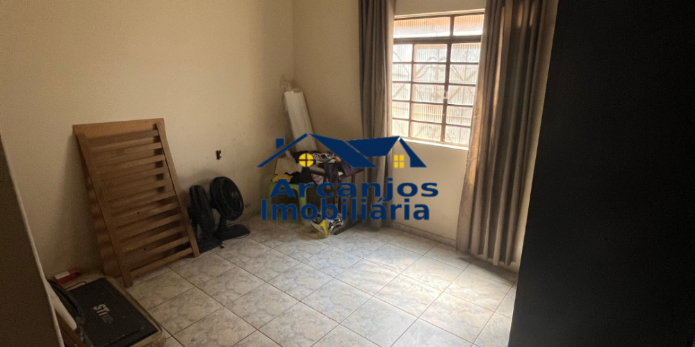 Imóvel à venda com 2 Casas Grandes e Independentes no Bairro Industrial – ContagemM (25)