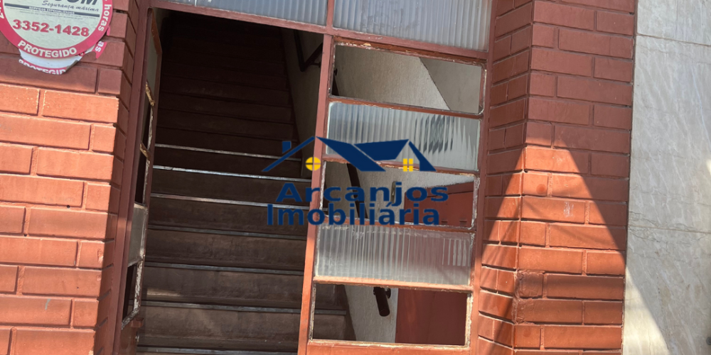 Prédio Comercial para Comprar Bairro Amazonas (2)