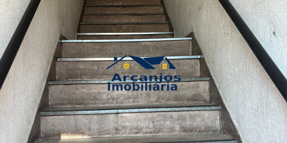 Prédio Comercial para Comprar Bairro Amazonas (3)